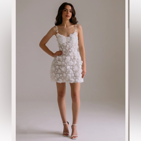 VHYBE studio Flora Dress - Picture 1 of 7